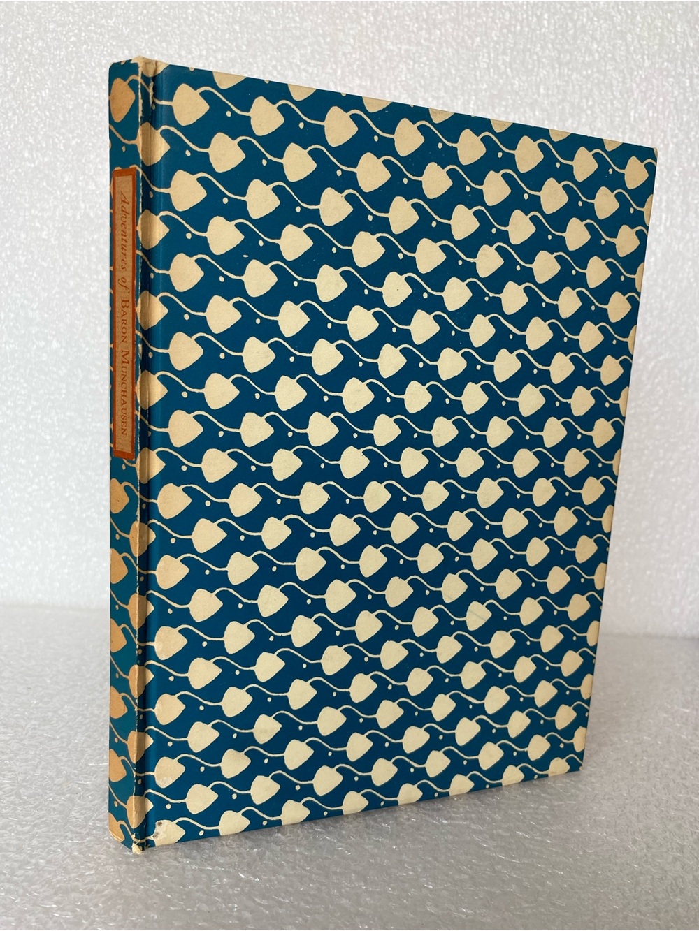Adventures of BARON MUNCHAUSEN 1944 Peter
Pauper Press Vintage Hardcover